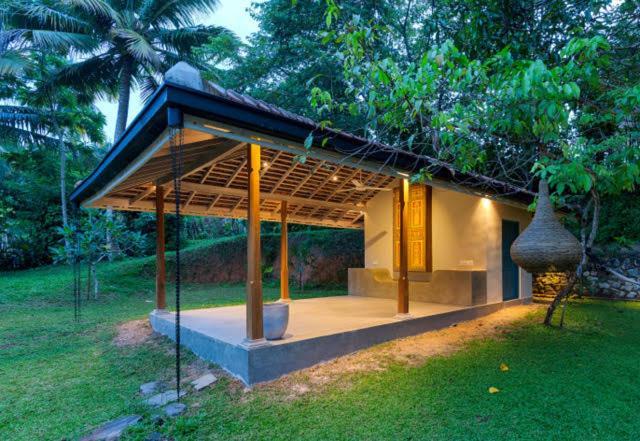 Stuthi Villa Ahangama Bagian luar foto