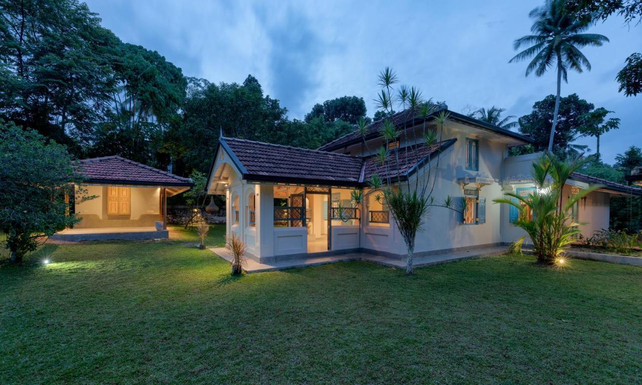 Stuthi Villa Ahangama Bagian luar foto