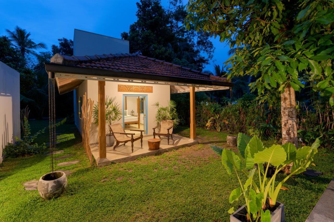 Stuthi Villa Ahangama Bagian luar foto