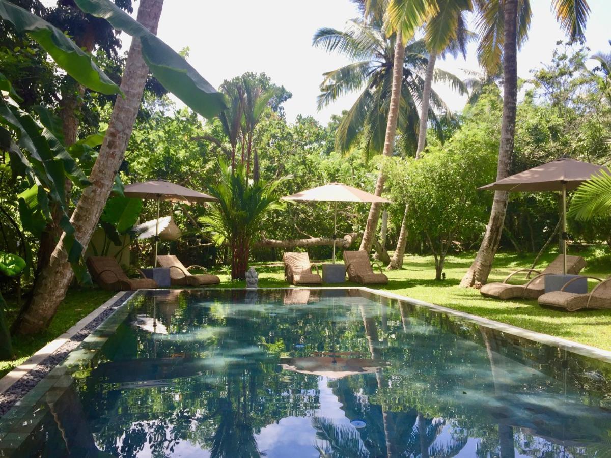 Stuthi Villa Ahangama Bagian luar foto