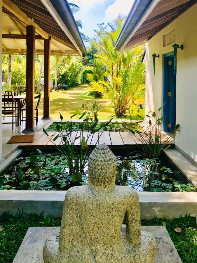 Stuthi Villa Ahangama Bagian luar foto